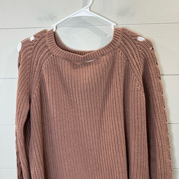 Altar'd State Womens Brown Knit Cutout Neck And Sleeve Sweater Size S - Picture 2 of 9